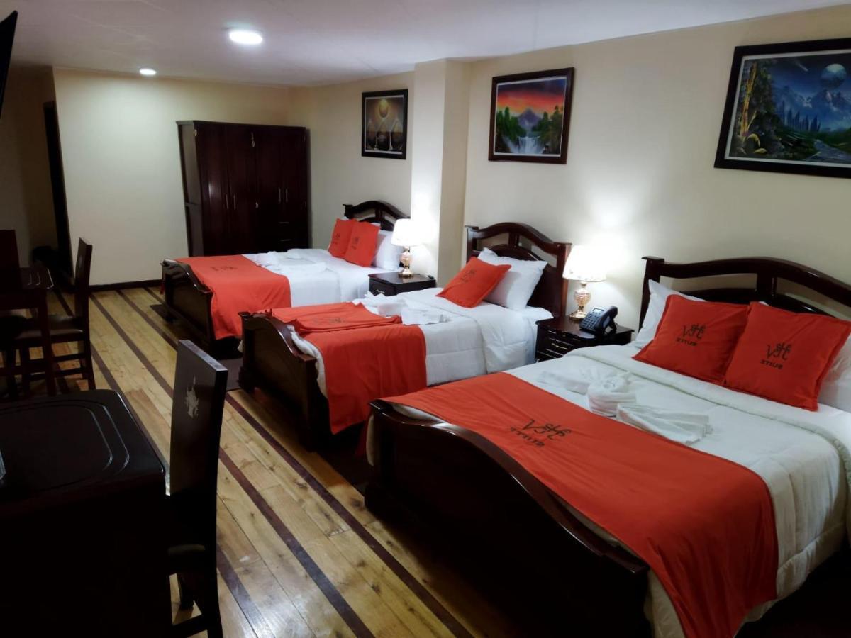 Hotel Velanez Suite Riobamba Kültér fotó