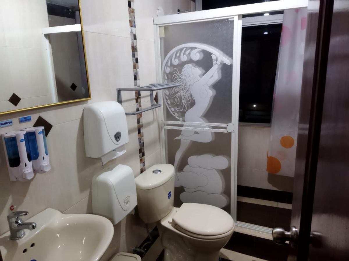 Hotel Velanez Suite Riobamba Kültér fotó