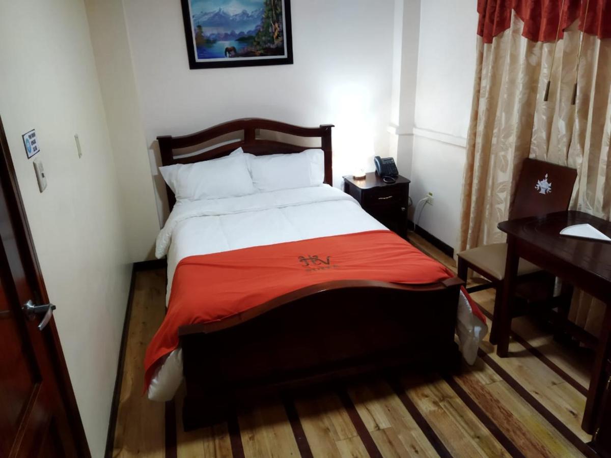 Hotel Velanez Suite Riobamba Kültér fotó