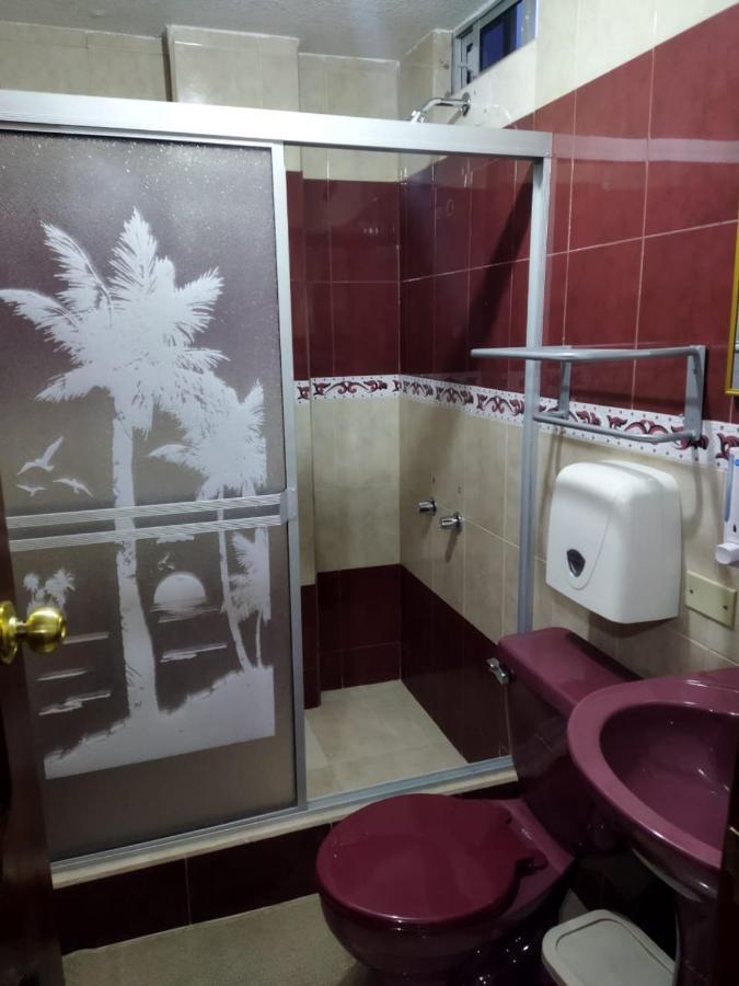Hotel Velanez Suite Riobamba Kültér fotó