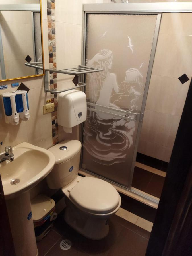 Hotel Velanez Suite Riobamba Kültér fotó