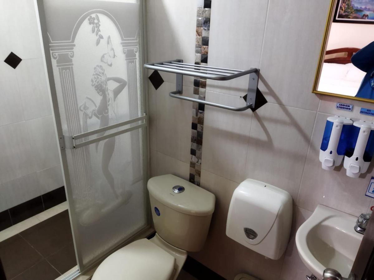 Hotel Velanez Suite Riobamba Kültér fotó