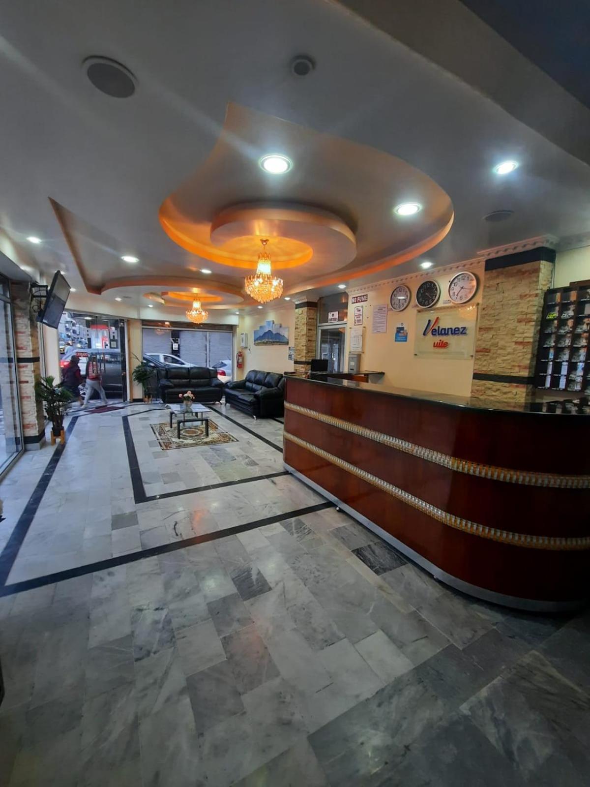 Hotel Velanez Suite Riobamba Kültér fotó